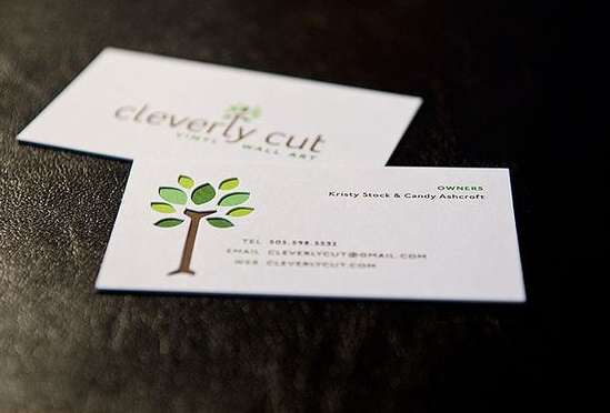 Tìm hiều về cách in dập chìm trên name card 2 534534535466546505646