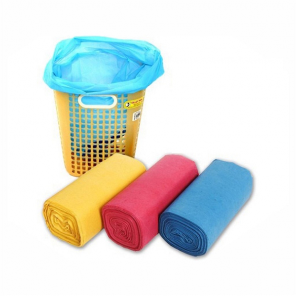 túi đựng rác đại-1 Túi đựng rác có nhiều màu sắc giúp bạn dễ dàng phân biệt rác thải