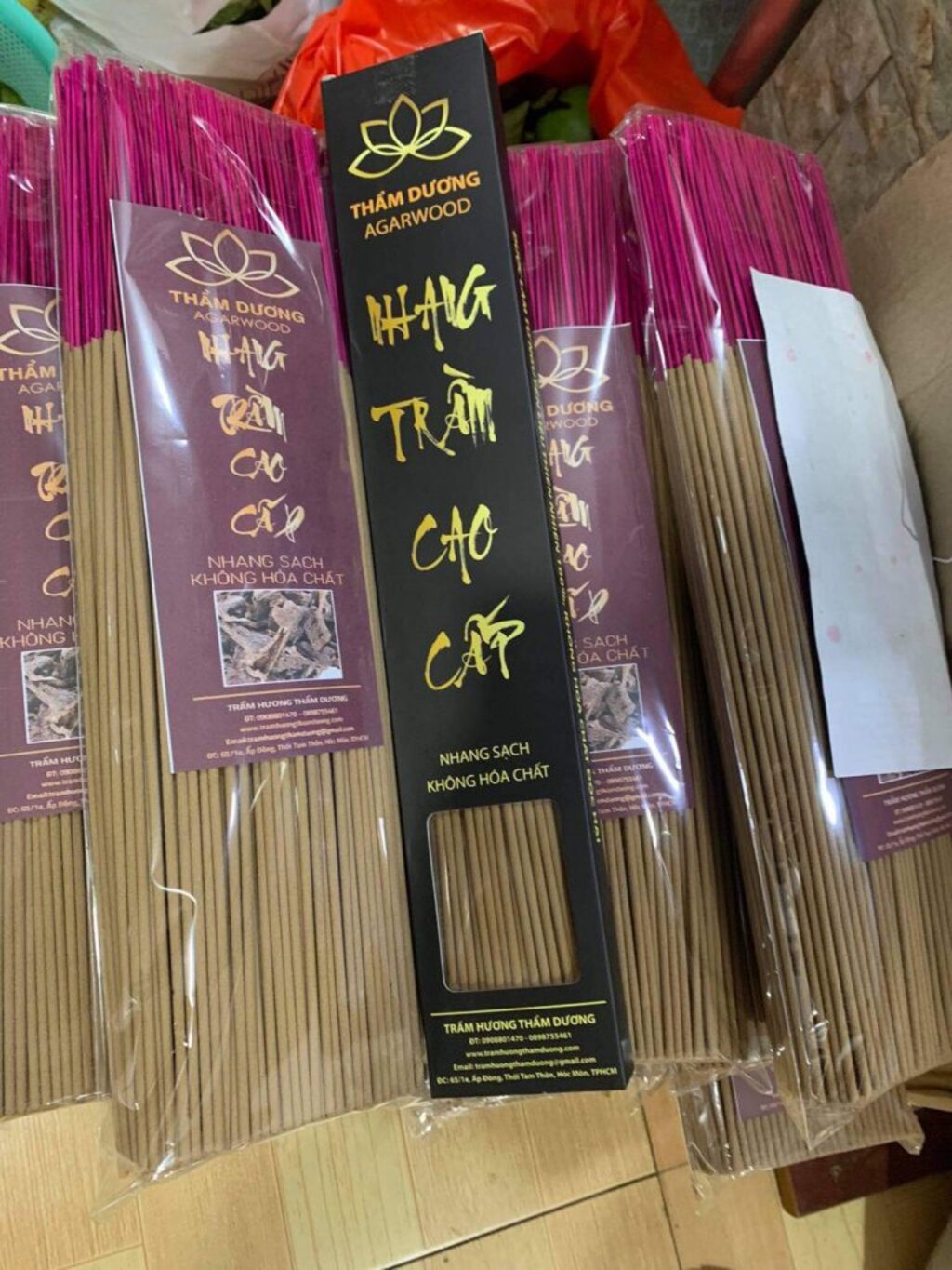 Những mẫu bao bì nhang được ưa chuộng trên thị trường hiện nay 15 Liên hệ ngay Đình Toàn qua số Hotline 0972 378 397 nếu bạn đang cần tư vấn chi tiết dịch vụ thiết kế và in ấn bao bì nhang